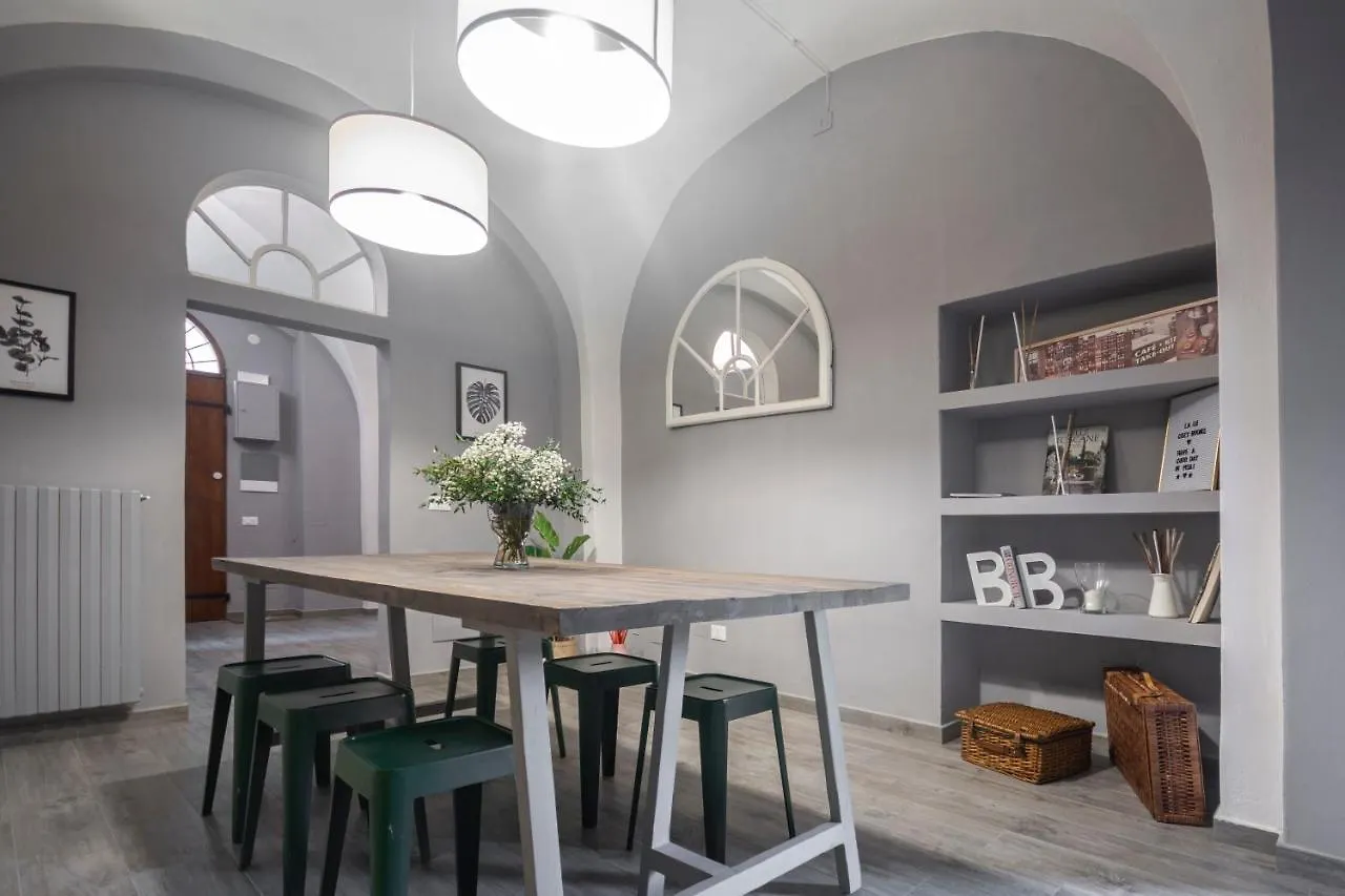 La Lu Cozy Rooms Pisa Alojamento de Acomodação e Pequeno-almoço