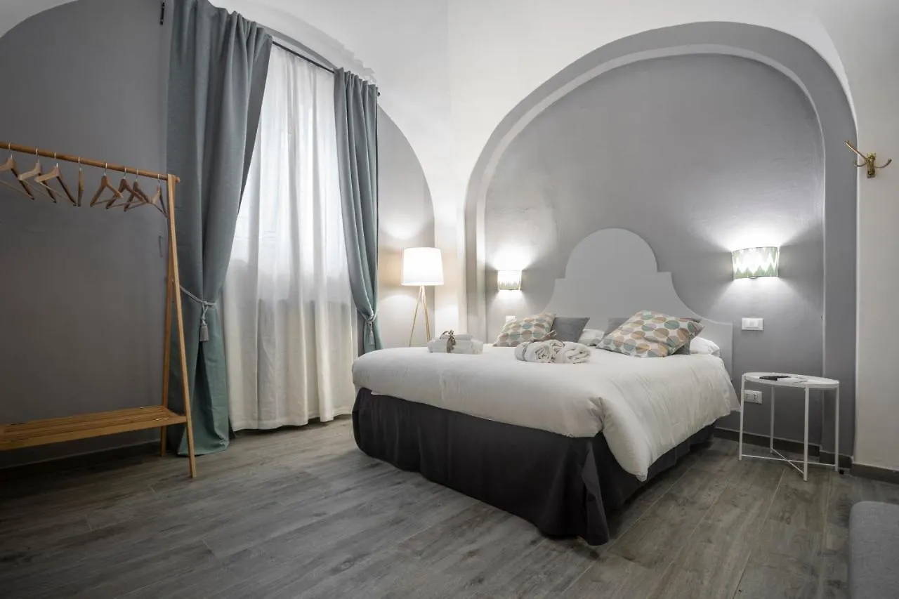 La Lu Cozy Rooms Pisa Alojamento de Acomodação e Pequeno-almoço