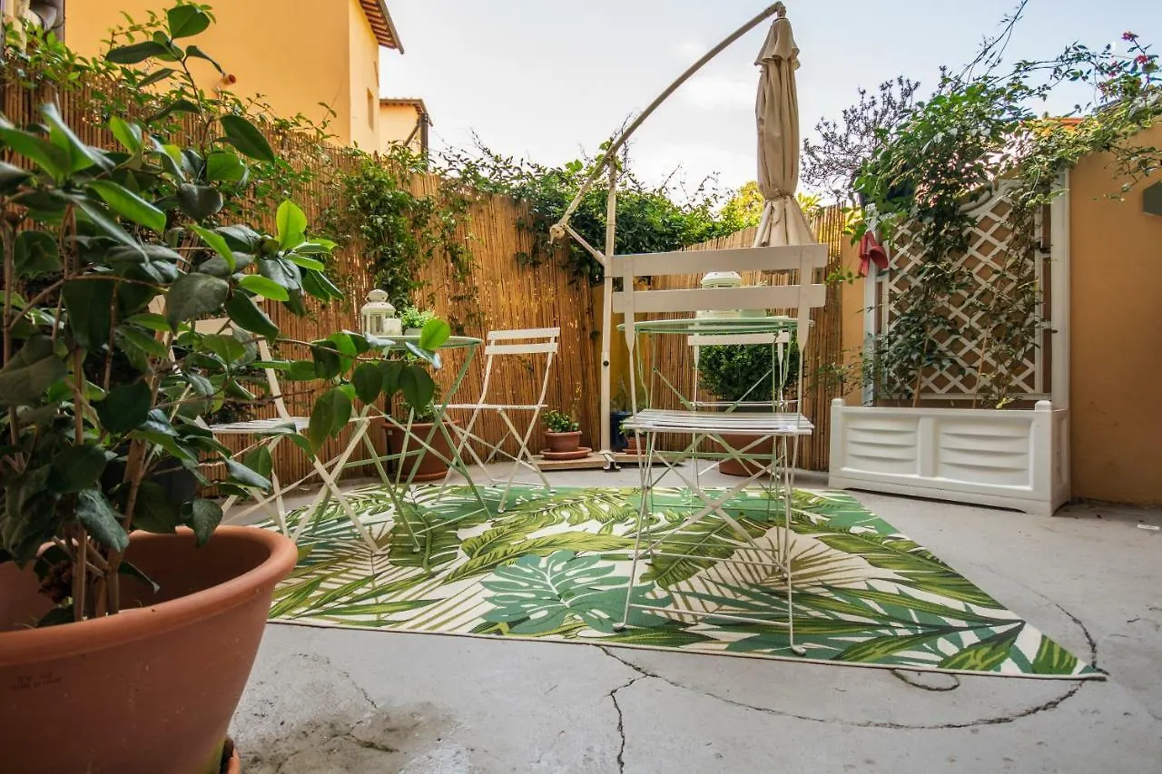 La Lu Cozy Rooms Pisa Alojamento de Acomodação e Pequeno-almoço