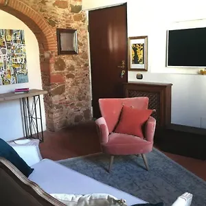  Apartment La Dimora Di Kinzica